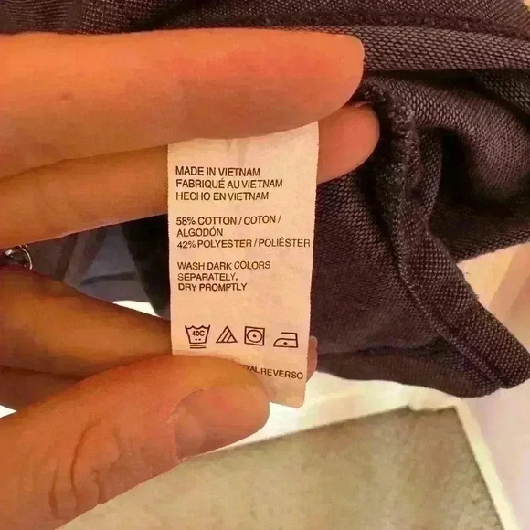 EUC Van Heusen Short Sleeve Button Collar Dress Shirt (Size XXL) - Picture 4 of 5